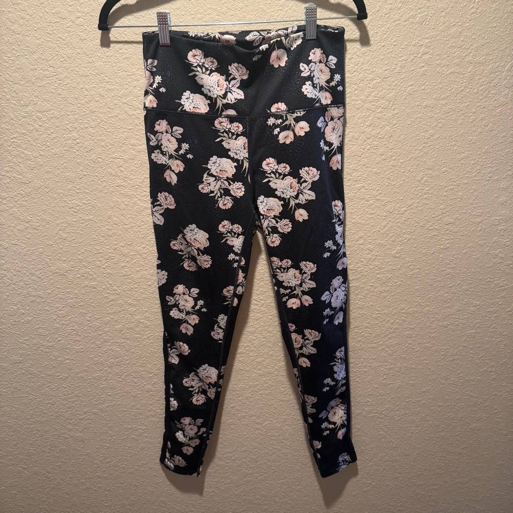 FP Movement by Free People Black and Cream Floral Leggings - Picture 2 of 9